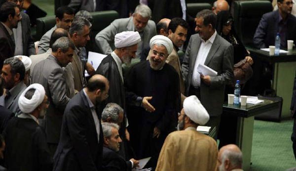 وزراء روحاني أمام اختبار الثقة في البرلمان