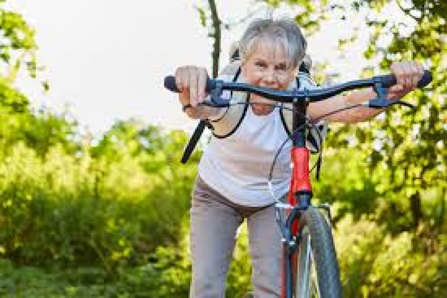 لإبعاد الشيخوخة.. 5 عادات صحية لا تظهر تقدمك في العمر