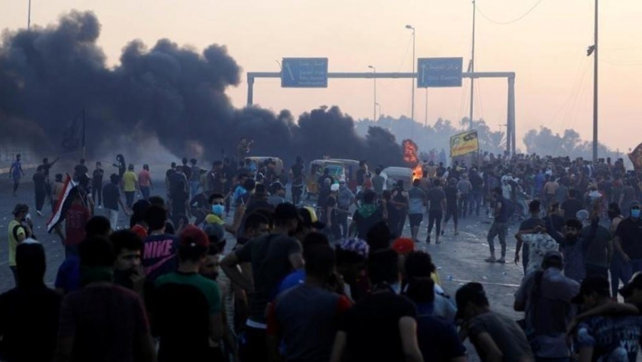 مقتل 5 متظاهرين في ذي قار... وتجدّد الصدامات في بغداد وكربلاء وغيرهما