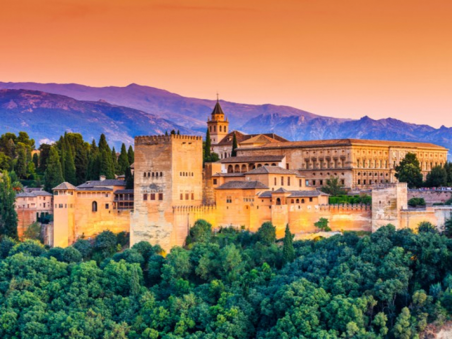 أهم المعالم الإسلامية في إسبانيا