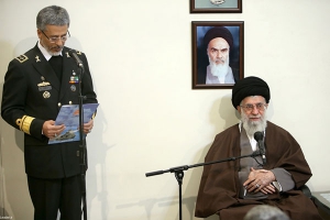 Ayatollah Khamenei receives Iran’s Navy commanders and officials