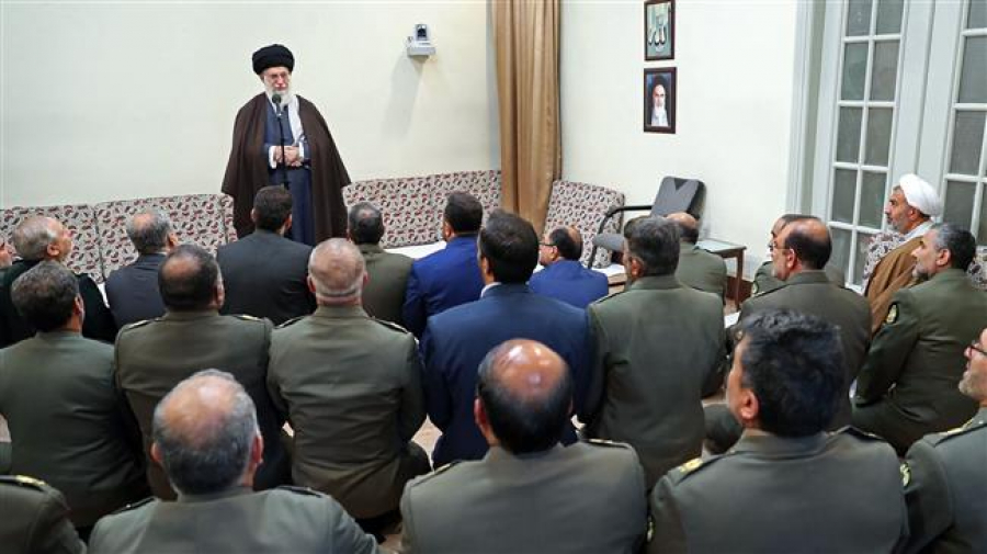 Iranian Army must become stronger, more efficient: Ayatollah Khamenei