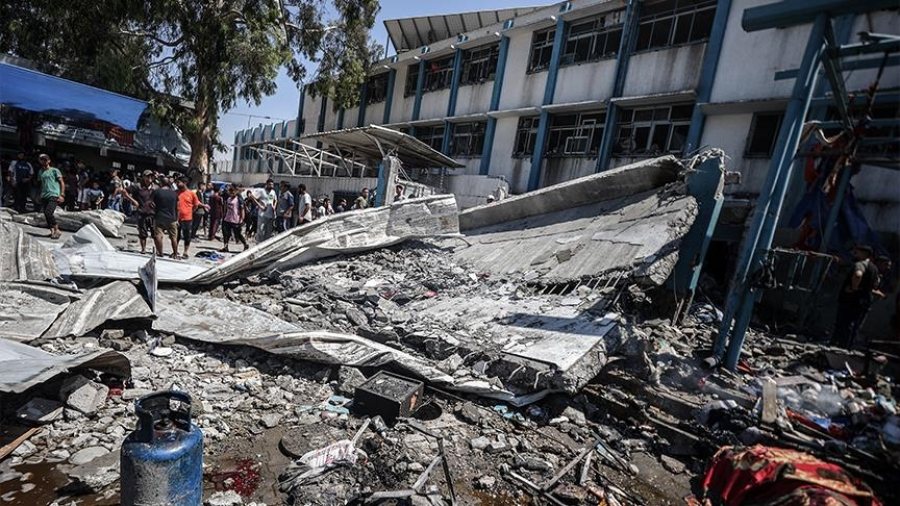 More than 10 martyrs in the bombing of a school in Gaza