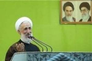 خطیب جمعه تهران: دسترسی کشورهای غربی به مراکز امنیتی و نظامی ایران غیر ممکن و خلاف قوانین جمهوری اسلامی ایران است
