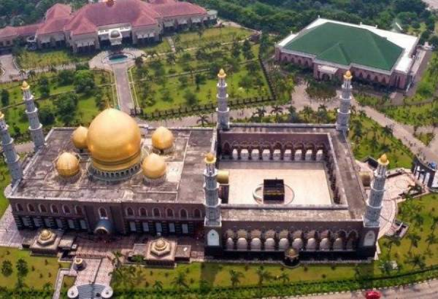 مسجد «دِیان المهری اندونزی»