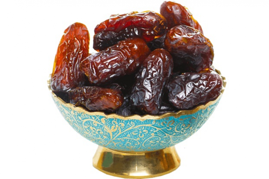 شش فایده مهم مصرف خرما در افطارهای ماه مبارک رمضان.