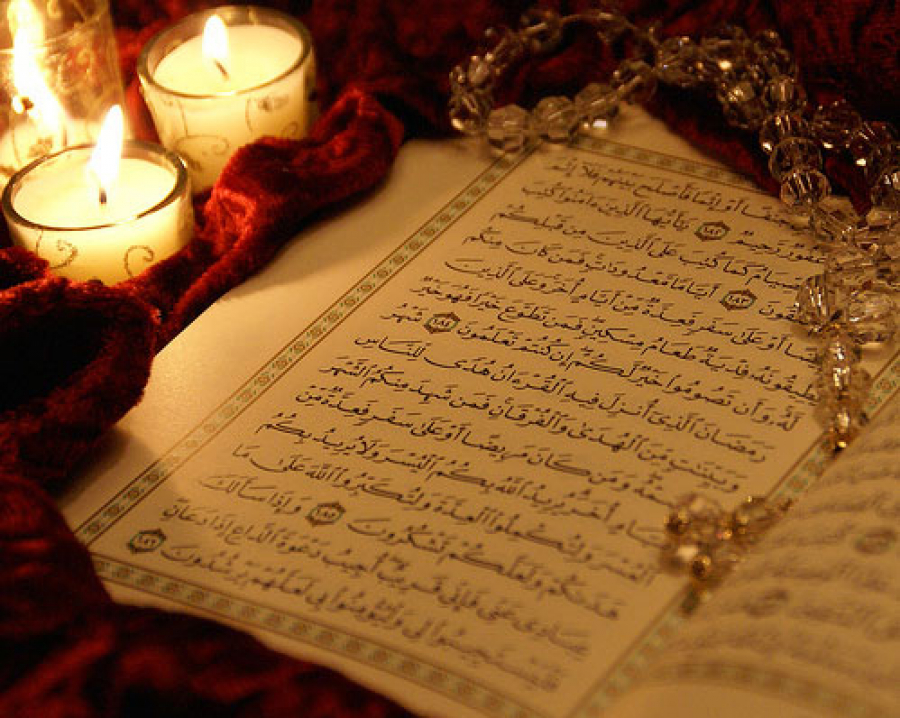فضیلت تلاوت قرآن در ماه رمضان