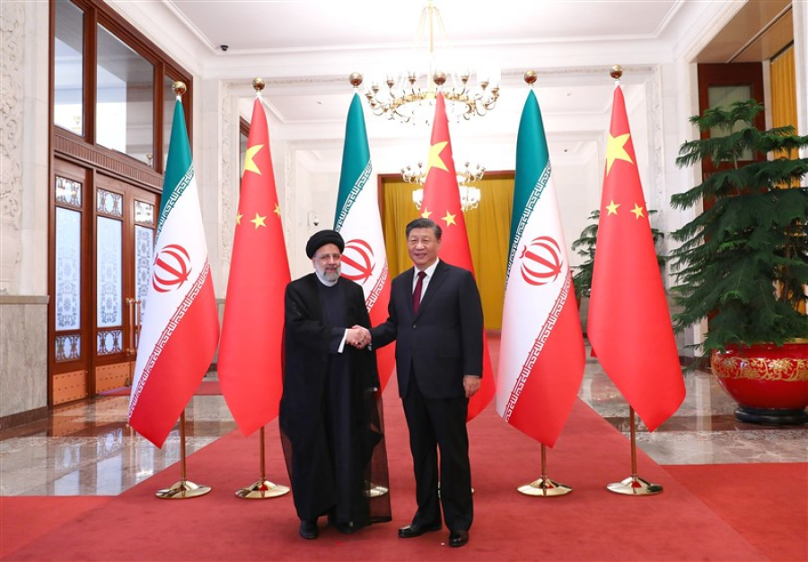 اعلام آمادگی ایران برای اجرایی‌شدن طرح &quot;کمربند ـ راه&quot;/ شی‌جین‌پینگ: چین معتقد به توسعه روابط با تهران است