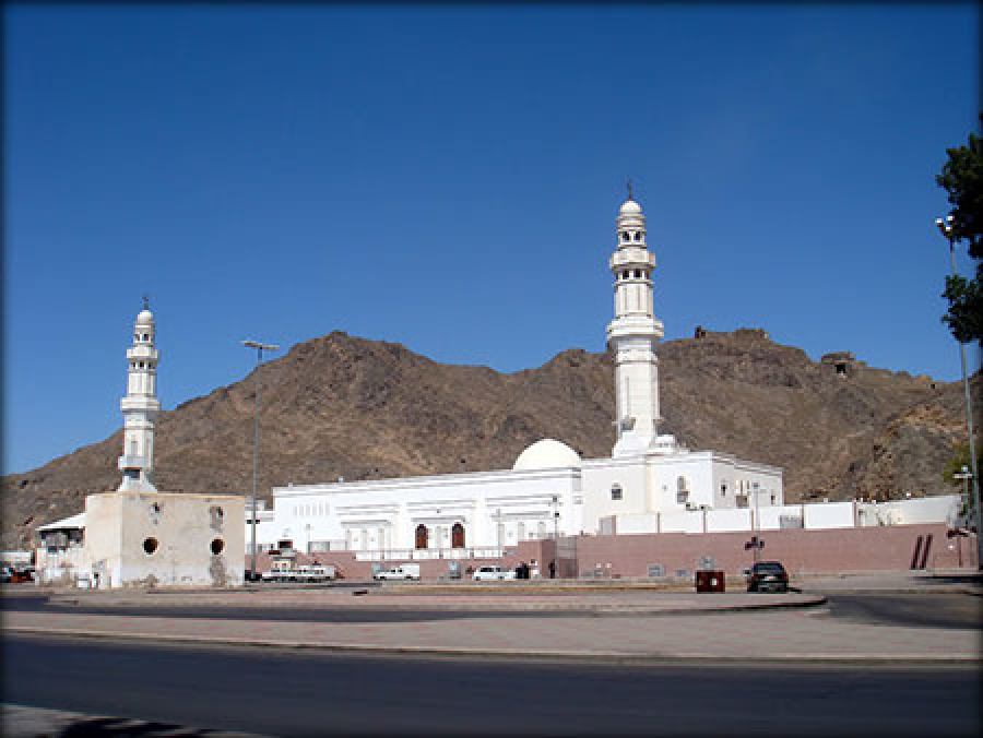 ﻿ مسجد فتح مهم‌ترین مسجد از مساجد سبع در مدینه