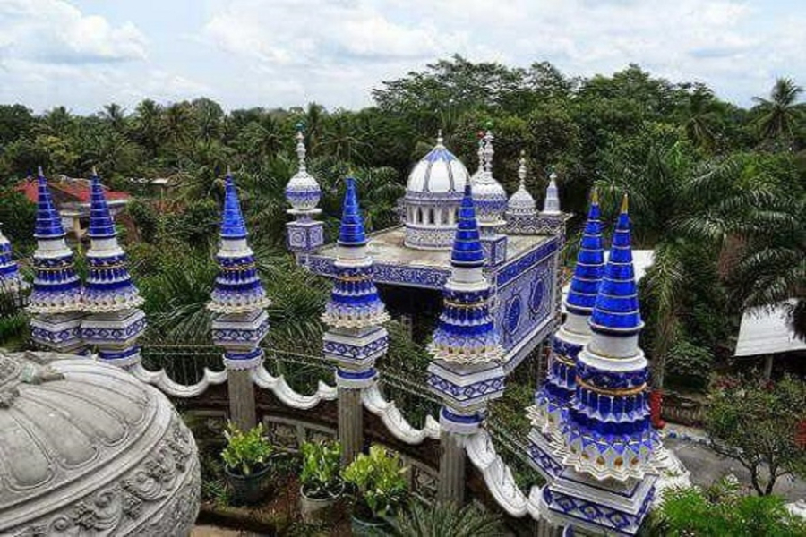 «مسجد تيبان در اندونزی»