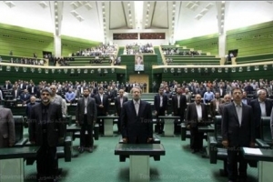 Le parlement iranien met en garde contre tout sabotage d&#039;un accord potentiel par le Congrès américain