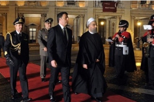 Les affaires reprennent pour l’Iran avec la visite de son président en Italie