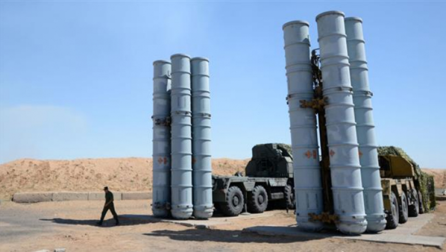 La Russie envisage de vendre des S-300 à la Syrie