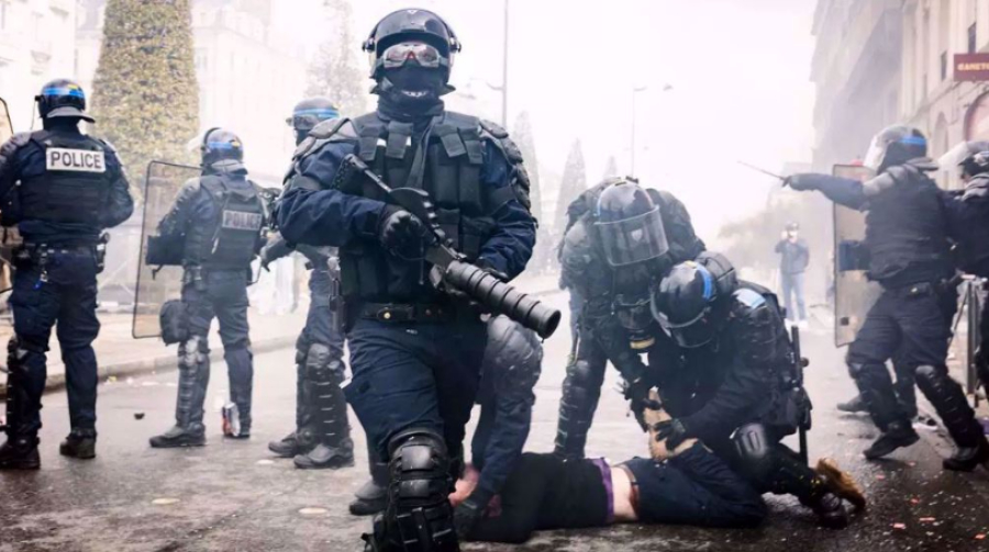 Violence policière et racisme systémique : la plaie ouverte de la société française…