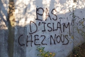 Hausse considérable des actes antimusulmans en France en 2015