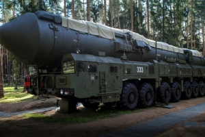 La Russie teste 16 missiles intercontinentaux