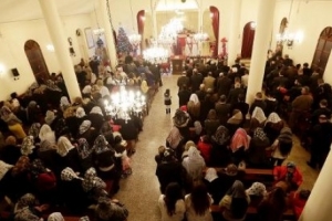 Syrie: des milliers de chrétiennes Assyriennes fuient Daech
