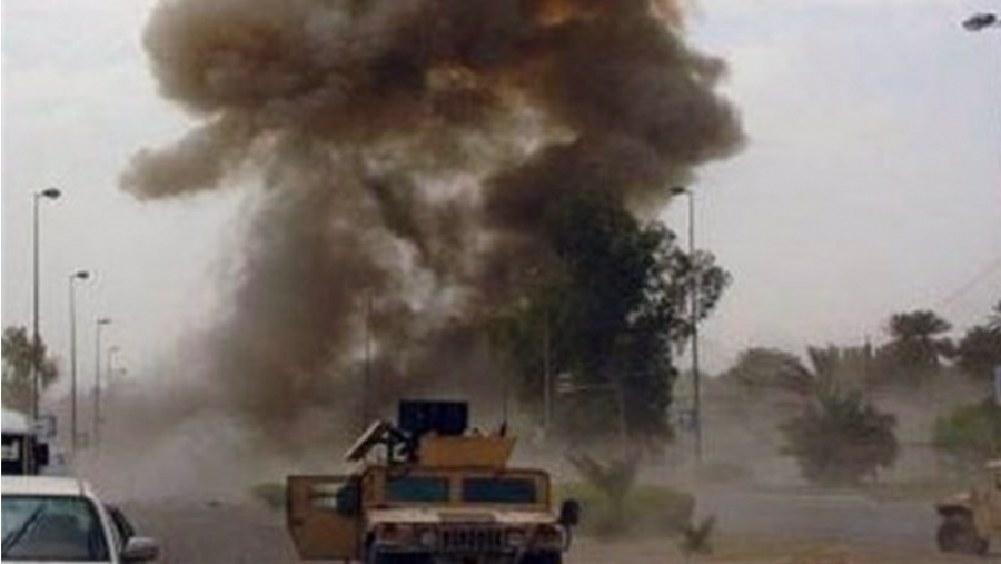 8ème attaque à a bombe contre deux convois militaires US, la route Syrie-Irak coupée pour les Yankée