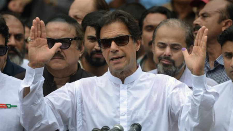 La victoire d’Imran Khan au Pakistan embellit les relations entre Téhéran et Islamabad