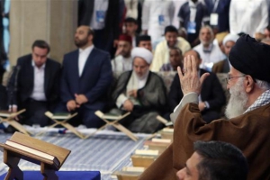 Ayatollah Khamenei: &quot;Il incombe à l’Ummah islamique de recourir au noble Coran&quot;