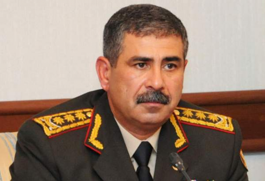 Le ministre azéri de la Défense condamne l&#039;assassinat du scientifique iranien