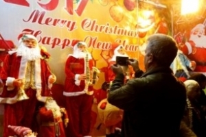 Les chrétiens d&#039;Iran fêtent l&#039;arrivée de Noël