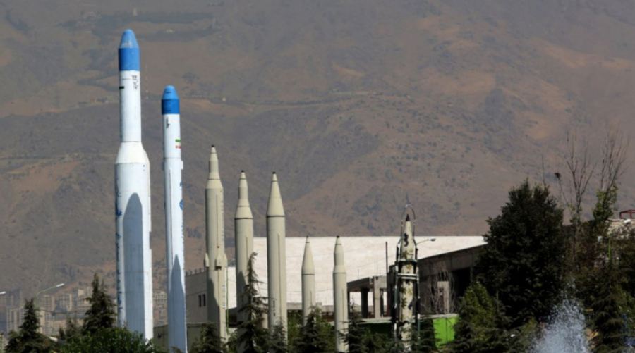 Face aux missiles iraniens, les USA n&#039;ont qu&#039;une seule option: se disperser...