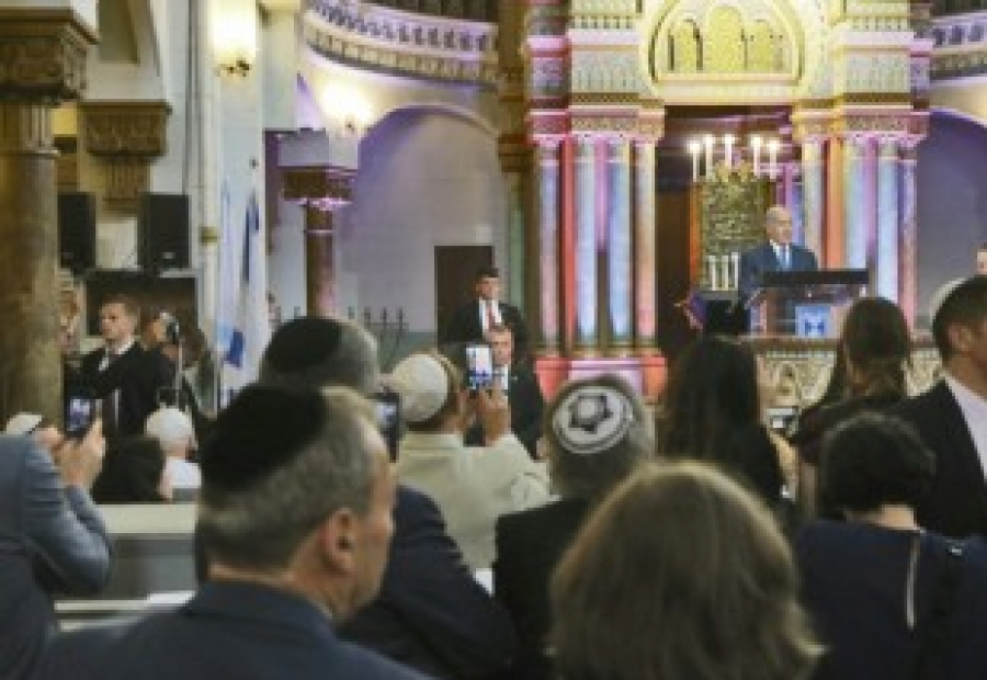 Le régime hébreu tue les Palestiniens et crie la menace contre les juifs