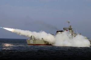 Iran/manoeuvres maritimes &quot;Velayat-94&quot;: le test réussi des missiles de croisière &quot;Nour&quot;