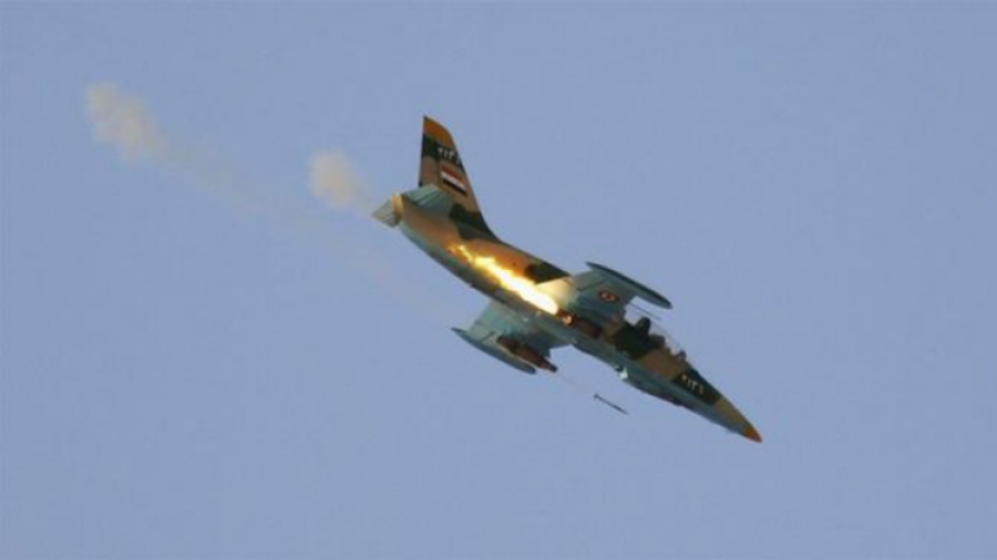 Un avion de chasse syrien a été abattu par les terroristes