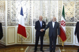 Zarif espère le développement des relations dans différents domaine avec la France