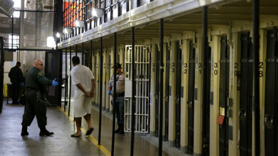 CNN: Ratusan Tahanan di Penjara AS Tewas karena Corona