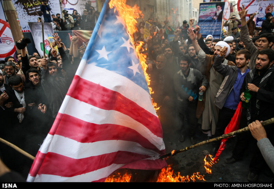 Iran, Indonesia dan Perjuangan Anti Amerika