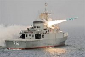 Menhan Iran Kunjungi Pembuatan Kapal Perusak Jamaran-3