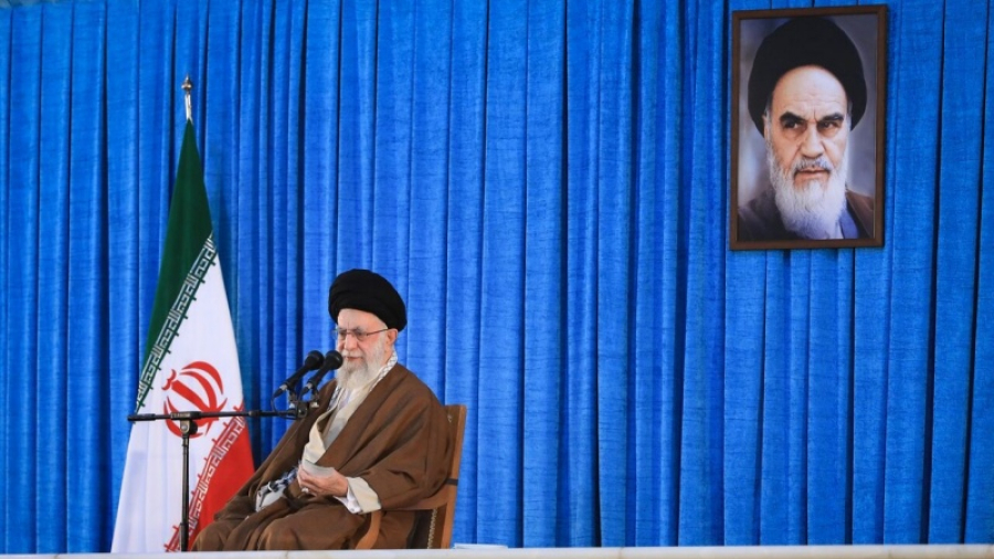Mencermati Pidato Ayatullah Khamenei di Acara Haul Imam Khomeini