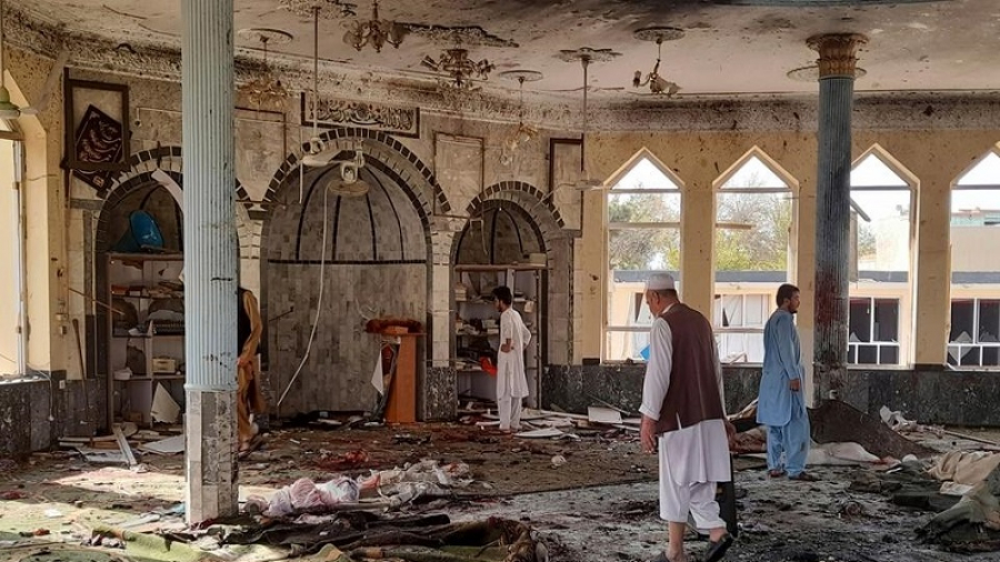 Masjid Syiah Afghanistan Diserang Bom, Puluhan Tewas