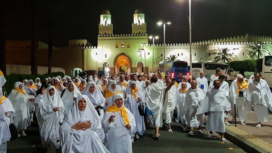 Cuanto cuesta ir al hajj desde españa