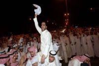 कुवैत में सरकार विरोधी विशाल प्रदर्शन