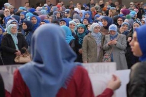 बोस्निया व हर्ज़ेगोविना में न्यायिक संस्थाओं में हिजाब पर पाबंदी, विरोध प्रदर्शन