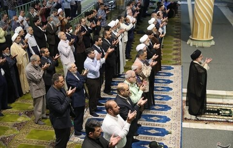 आज ईरान सहित कई देशों में मनाई गई ईद उल फ़ित्र