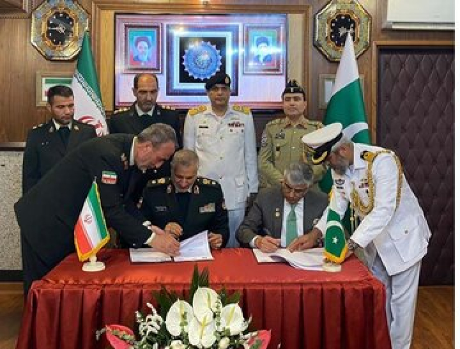 ایران اور پاکستان کا میری ٹائم سیکورٹی کے شعبے میں تعاون کی یادداشت پر دستخط