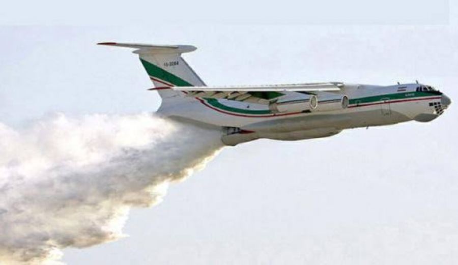 ایرانی فائر فائٹر طیارے نے شیرانی کے جنگلات میں آگ بجھانے کیلئے ریسکیو آپریشن شروع کردیا