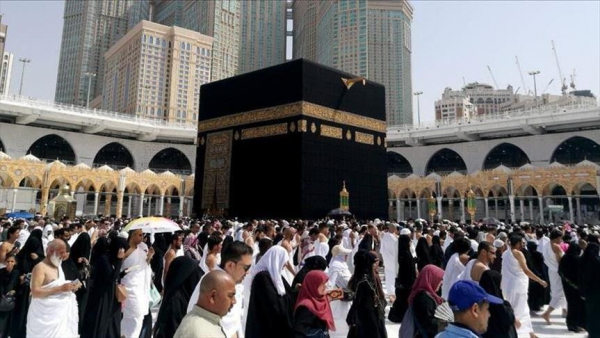 السعودية تستقبل أولى طلائع الحجاج