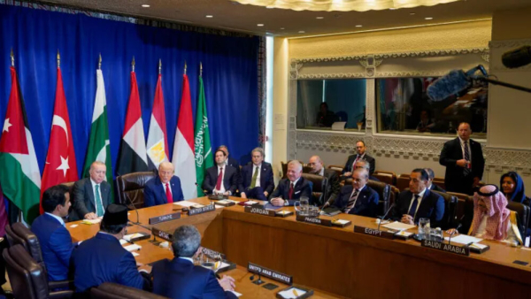 محللون: ترامب يحاول توريط العرب عسكريا في غزة مقابل وقف الحرب