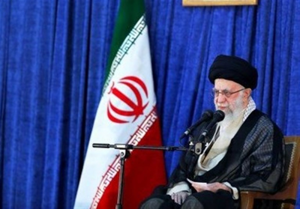 الإمام الخامنئي: حسابات الأعداء كانت خاطئة في وضع الشعب أمام النظام..المقاومة تحولت إلى إحدى الكلمات البارزة في الأدبيات السياسية بالعالم