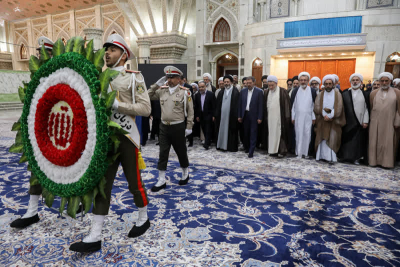 تجديد عهد مسوولي منظمة الحج و الزيارة بتطلعات الإمام الخميني