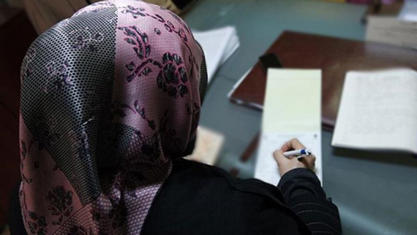 مدرسة بريطانية تدرج &quot;الحجاب&quot; ضمن الزي الرسمي لطلابها