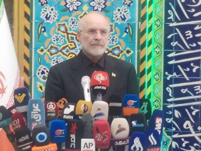 رئيس البرلمان الإيراني: كنا مع العراقيين إخوة وأصدقاء في أصعب الظروف
