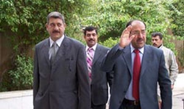 &quot;أصابع خفية&quot; من الخارج تتدخل في الوضع بالعراق