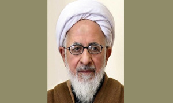آیة الله الشيخ عبد الله الجوادي الآملي (مدّ ظلّه العالي)